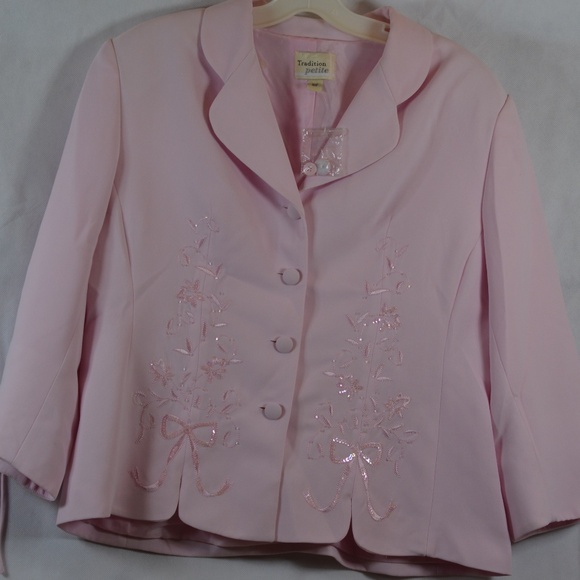 Tradition Petite Pink Embroidered/Beaded Skirt Suit SZ 16P NWOT - Picture 2 of 7